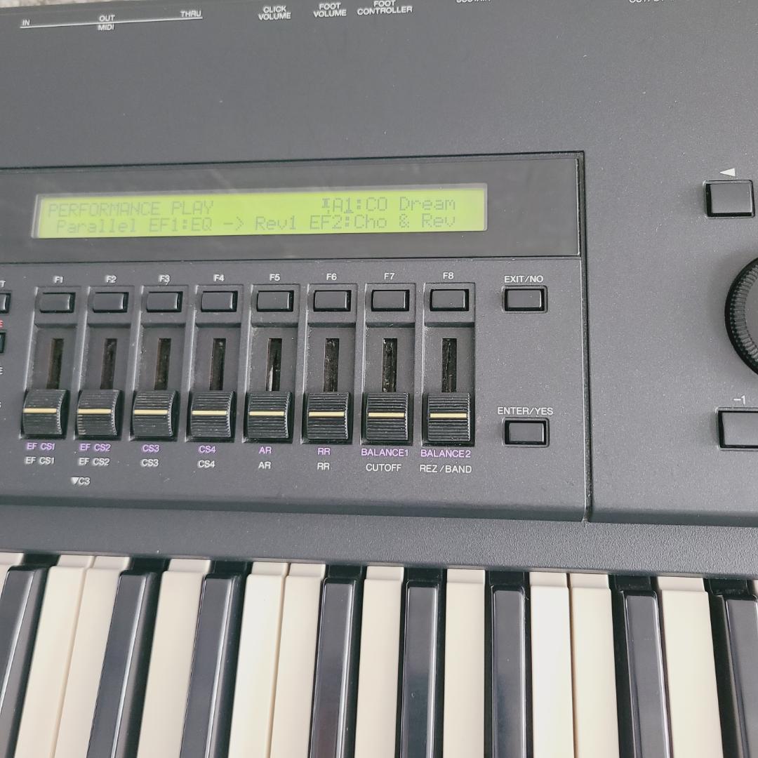 YAMAHA ヤマハ SY85 シンセサイザー 61鍵