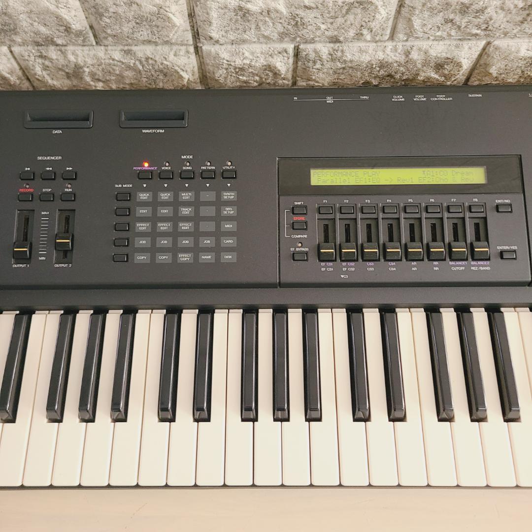 YAMAHA ヤマハ SY85 シンセサイザー 61鍵