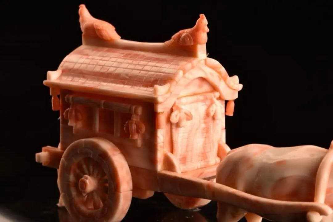 本珊瑚　珊瑚置物　珊瑚彫刻　宝石珊瑚　コ－ラル　牛引き御所車珊瑚宝飾作家山上卓山