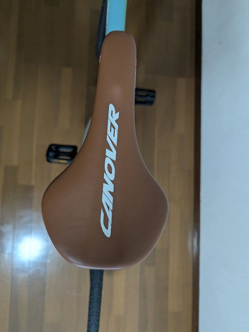 ぴ*ん様 カノーバー クロノス　CAC-028　700✕28C シマノ21段変速