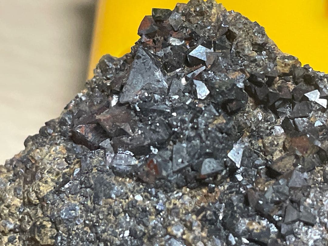 磁鉄鉱結晶 栗生鉱山 長野県 国産鉱物