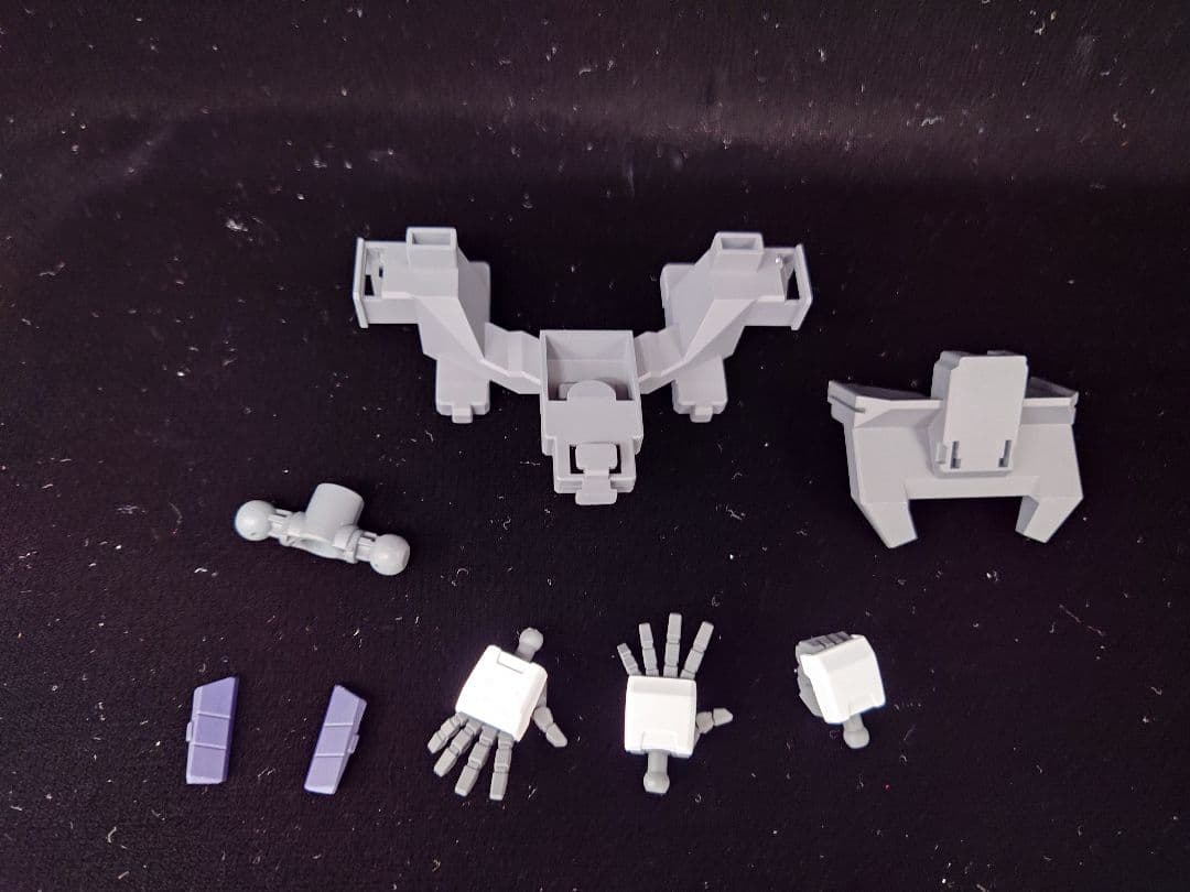 HGUC 1/144 クスィーガンダム ペーネロペー 完成品