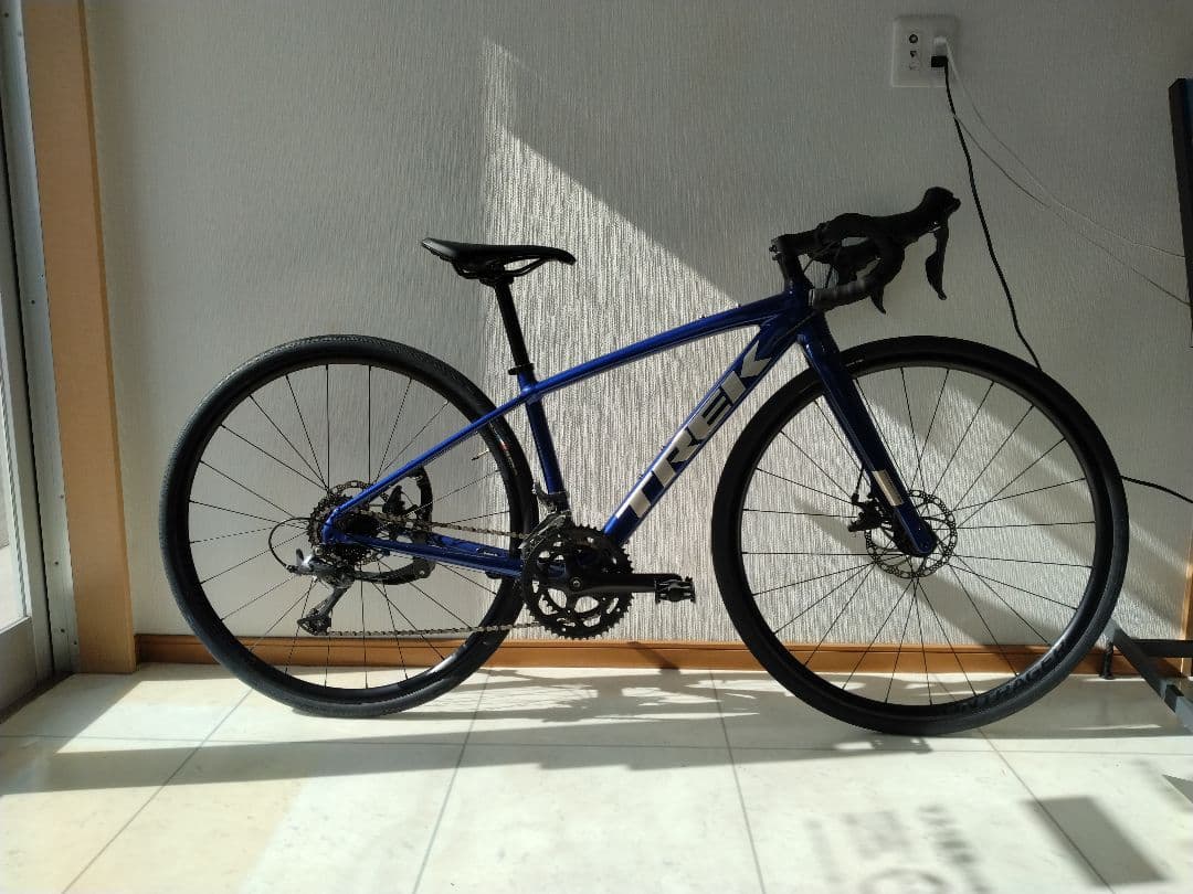 TREK Domane AL2　Gen3 Hex Blue