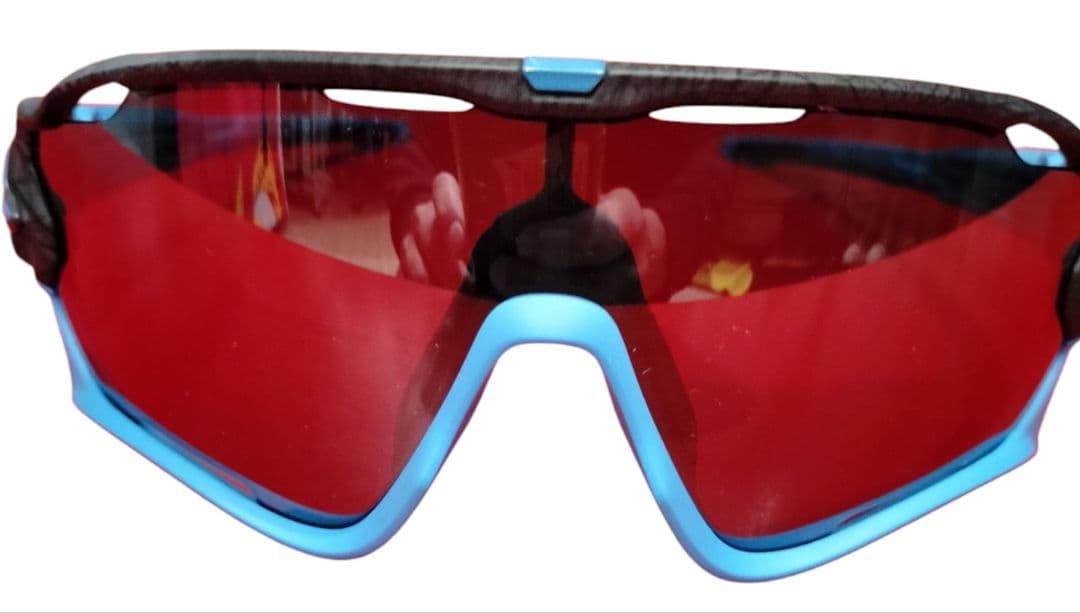 Oakley オークリー Jawbreaker ジョウブレイカー⭐︎　プリズム