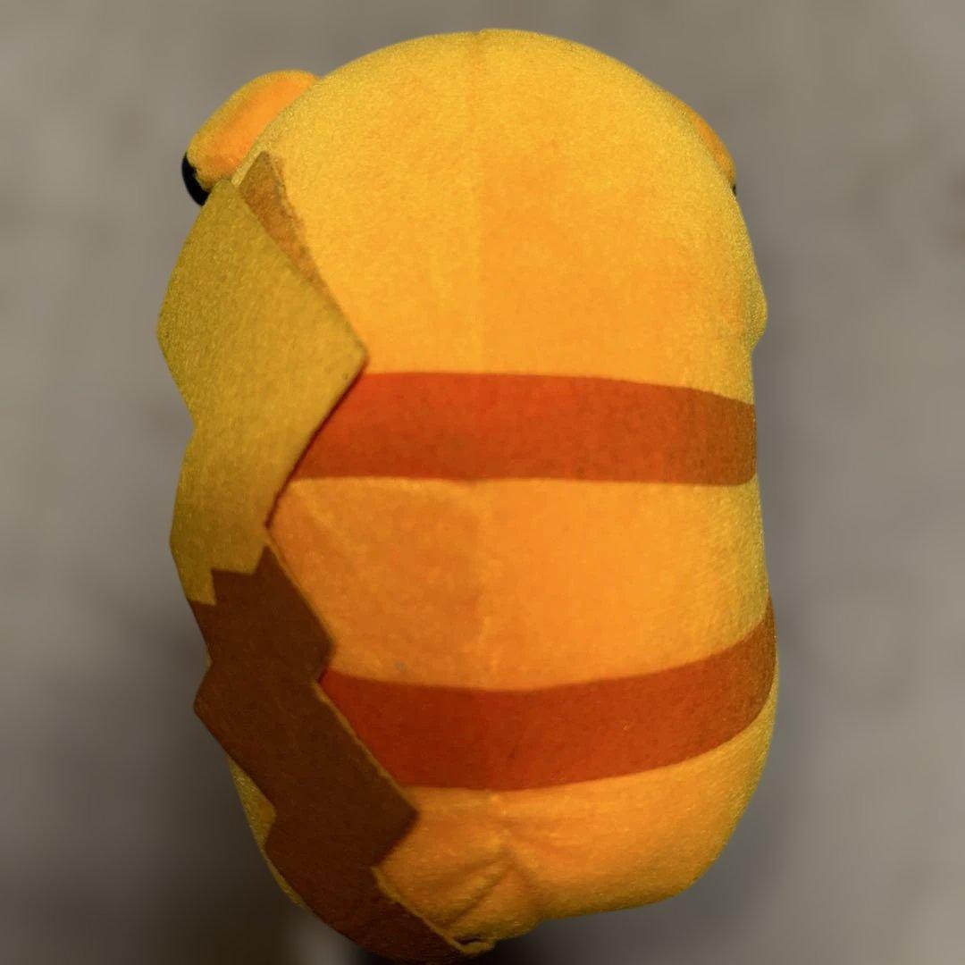 ピカチュウ ぬいぐるみ モンスターボール付き