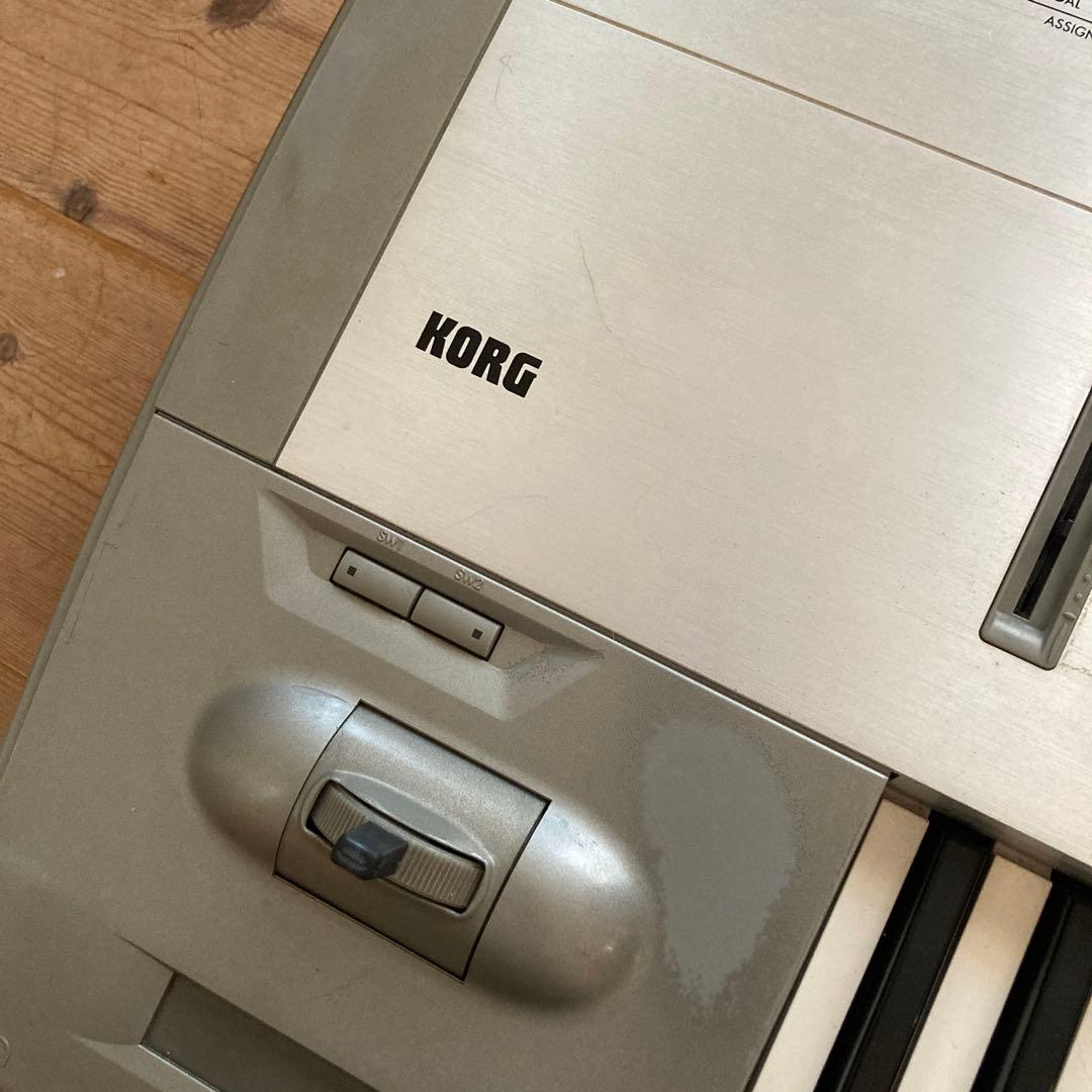 【ジャンク品】KORG TRINITY PLUS スタンド付シンセサイザー