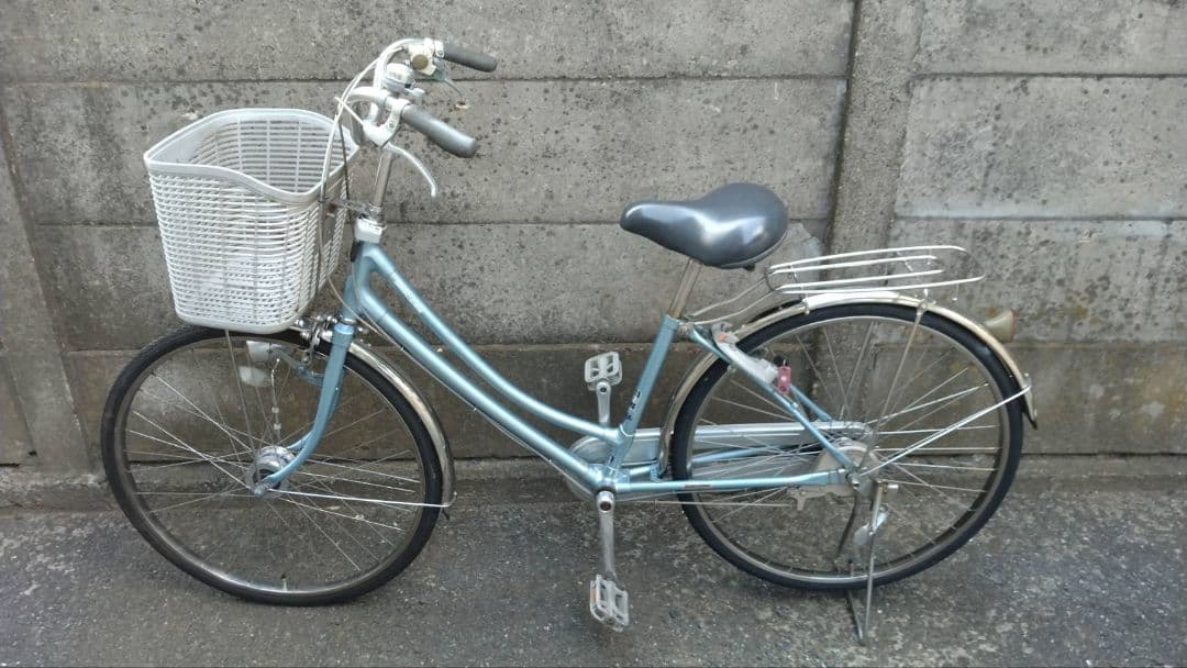 ブリヂストン　ジョブナ【引き取り限定】　26インチ　内装３段　オートライト