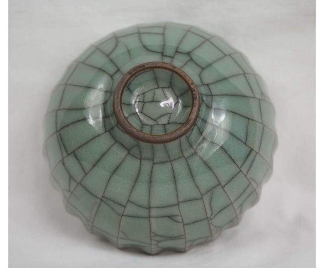 送料無料 歌窯　青磁茶碗　時代物茶道具①