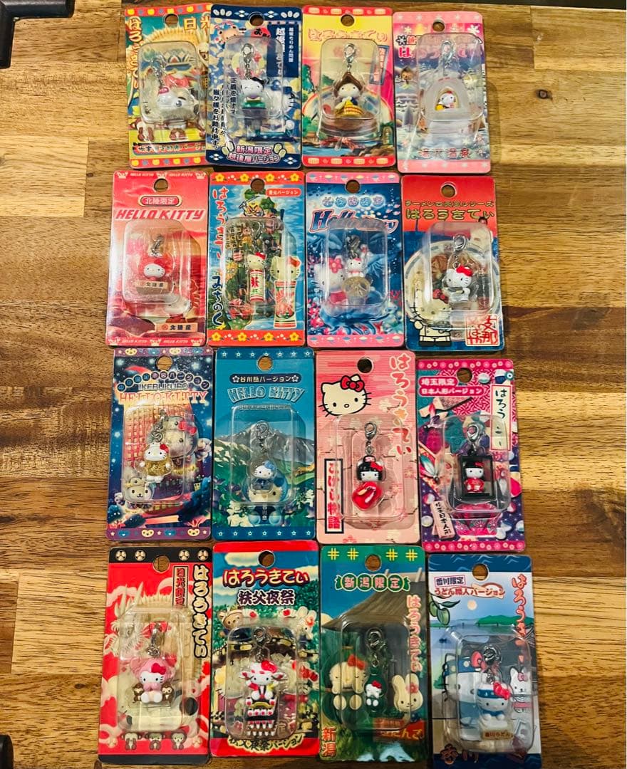 【新品・48個・まとめ】ご当地限定 ハローキティ ファスナーマスコット セット