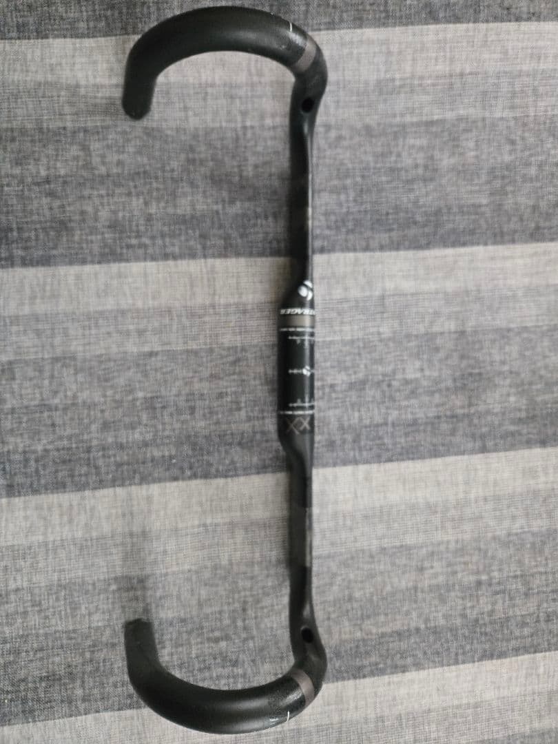 BONTRAGER XXX　カーボンエアロハンドル 31.8mm/42cm