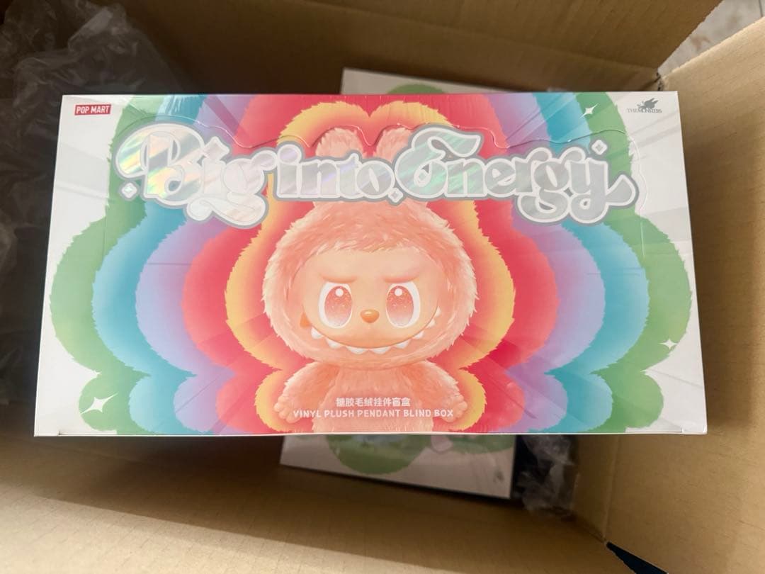 THE MONSTERS Big into Energy ラブブぬいぐるみ