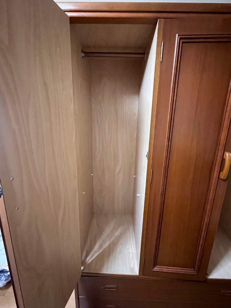 木製 3ドア アンティーク 洋服タンス 収納 ブラウン 3扉 引き出しミラー付