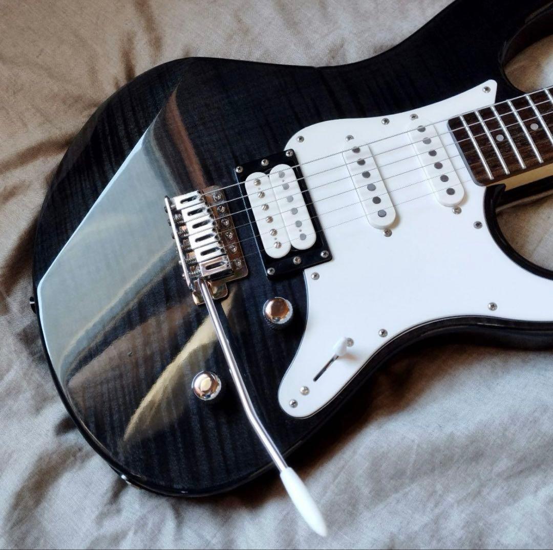 YAMAHA PACIFICA 212VFM ヤマハのパシフィカ、弾きやすいです