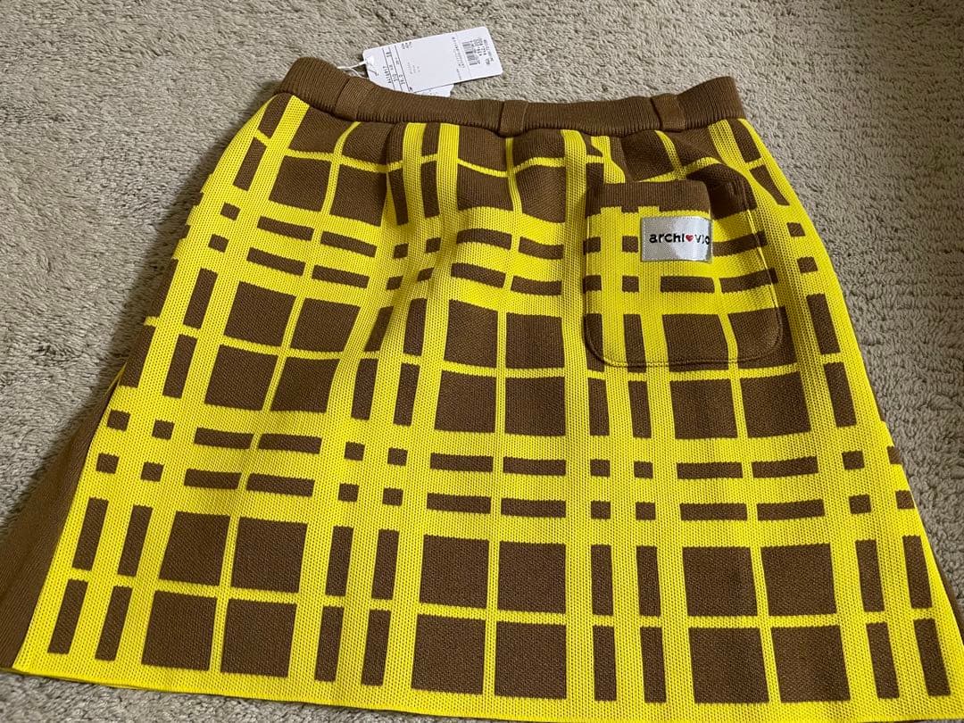 アルチビオ　◆　ランダムチェック柄ニットスカート
