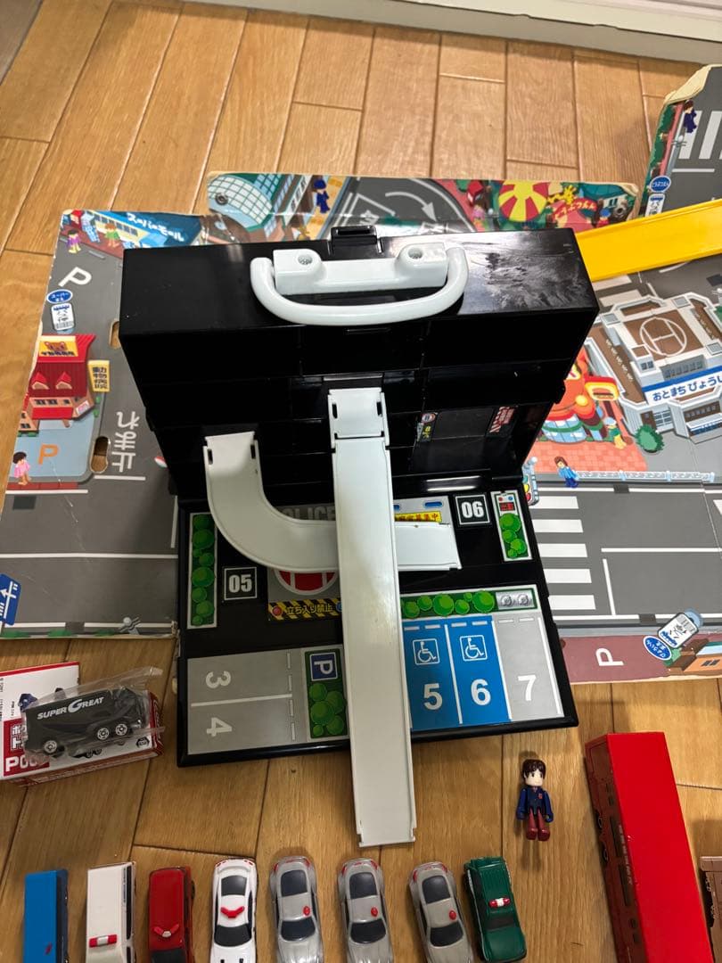 トミカまとめ売り　トミカタウン付き
