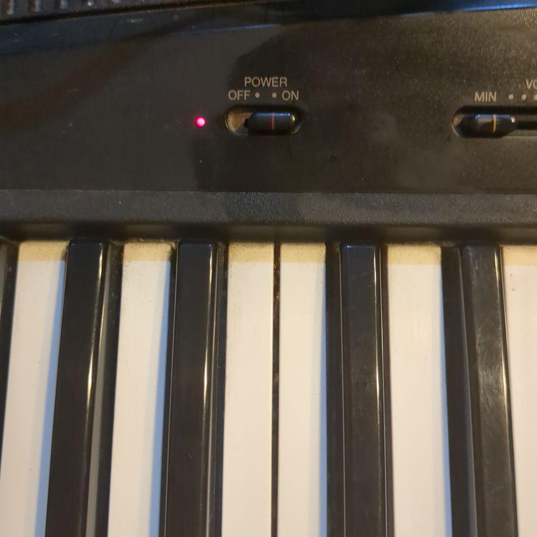 ヤマハ　パーソナル　エレクトリックピアノYPP15