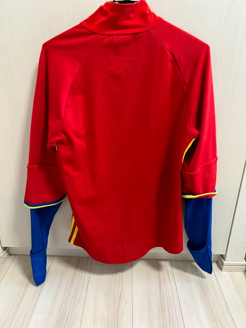 【中古】スペイン代表トレーニングウェア　セットアップMサイズ