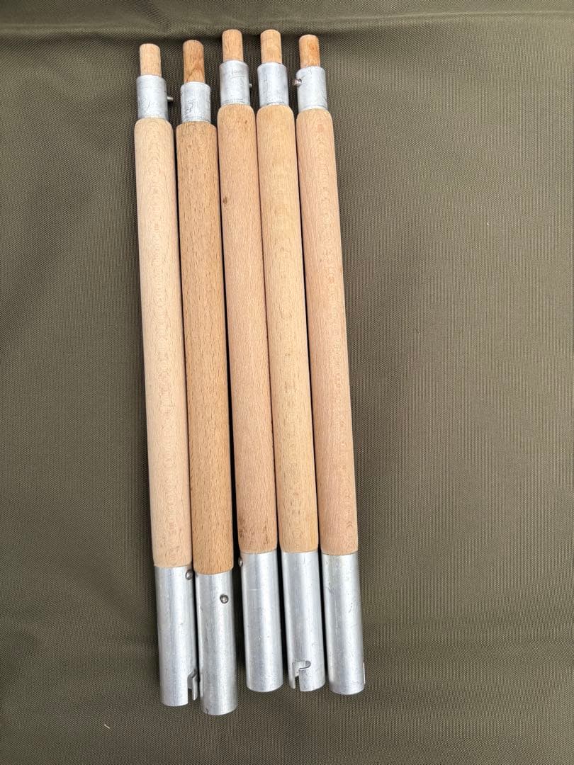 東ドイツ軍幕、ポール、バックパック