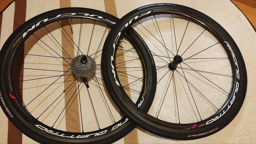 フルクラム　レーシング　クワトロ　カーボン　リムホイール　gp4000 シマノ