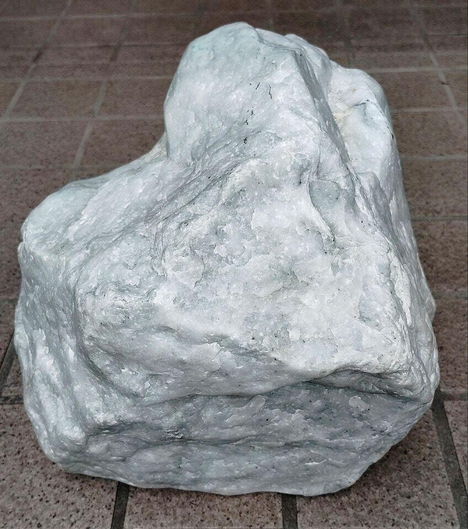 ★翡翠原石★糸魚川硬玉【小滝・転石川ズレ・ウブ17.65kg】