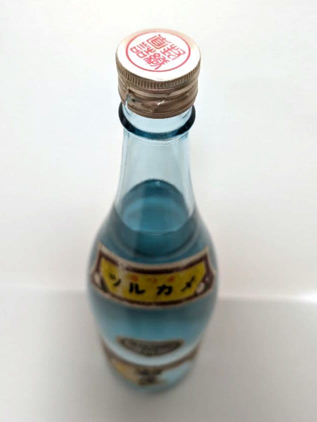 芋焼酎　さつま鶴亀　執印醸造株式会社　透明瓶　古酒　25度　1800ml