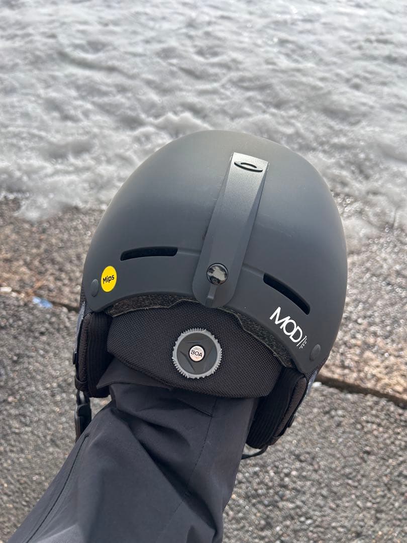 OAKLEY マットブラック ヘルメット