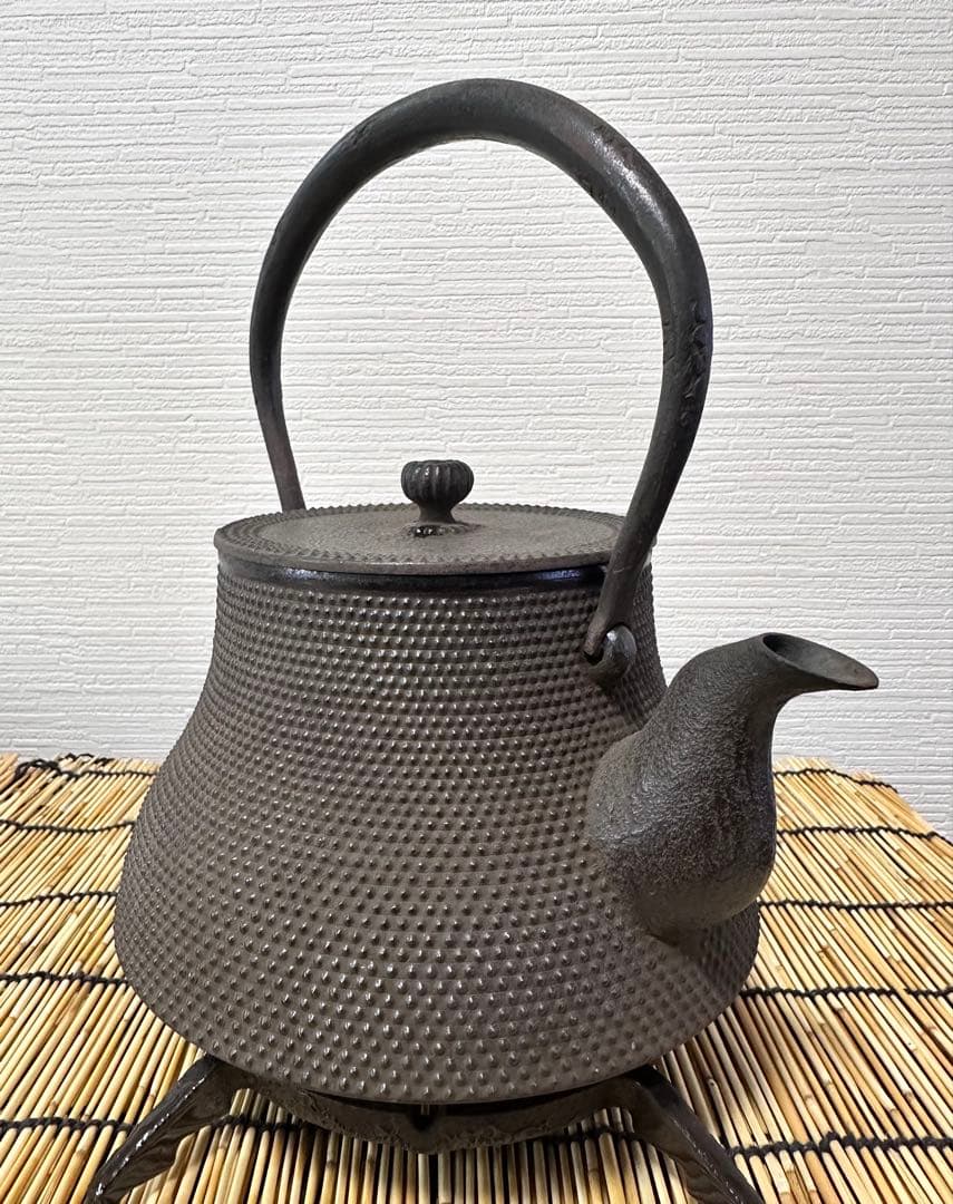 未使用品、木箱、栞付　南部鴻栄堂造　１８型富士形アラレ　JJ様　売約済み