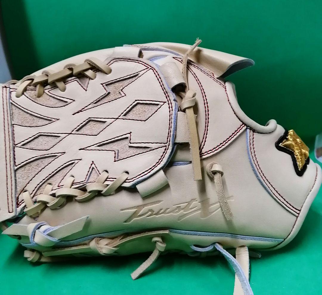 445.TRUST X 硬式グラブ