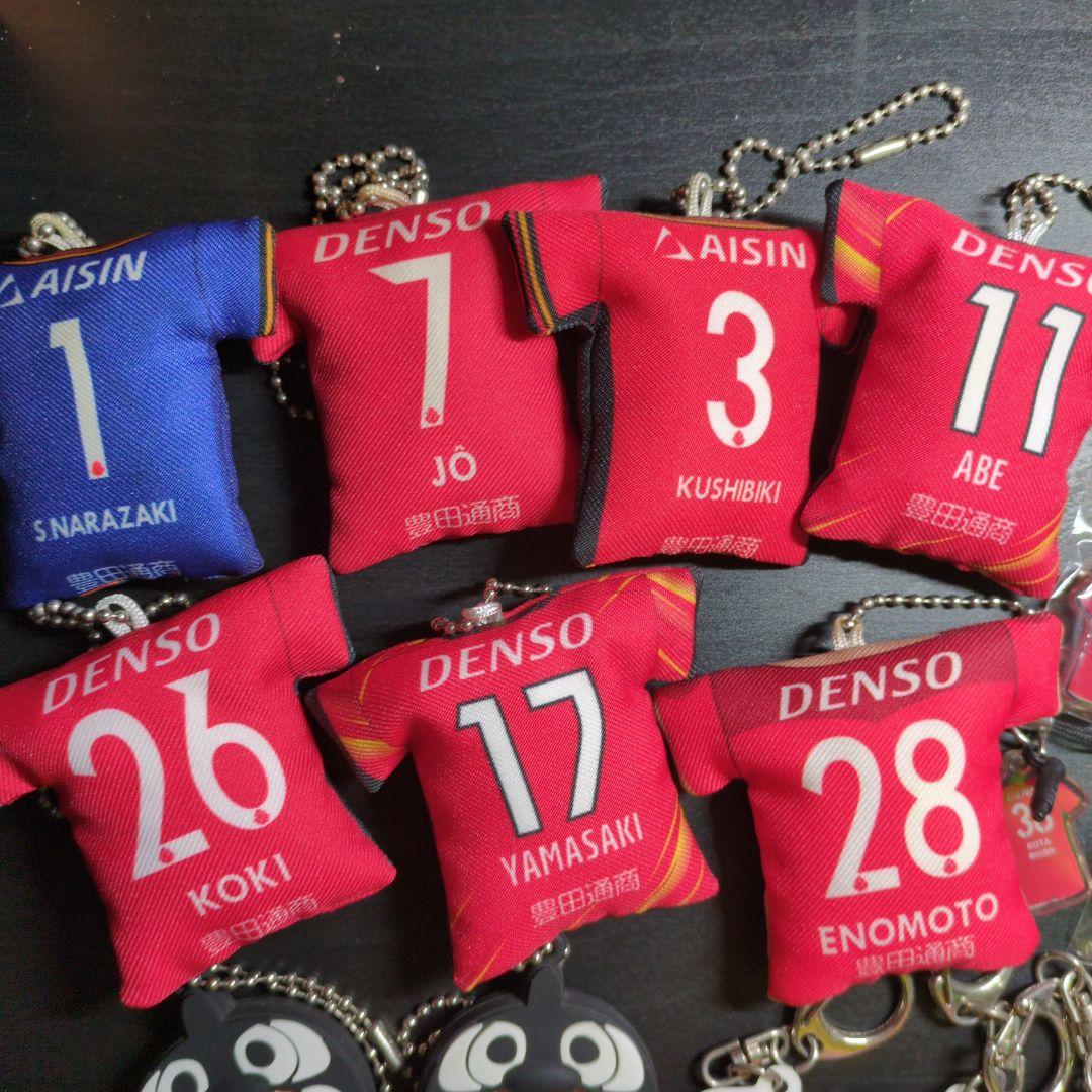 名古屋グランパス　ガチャ　まとめ売り