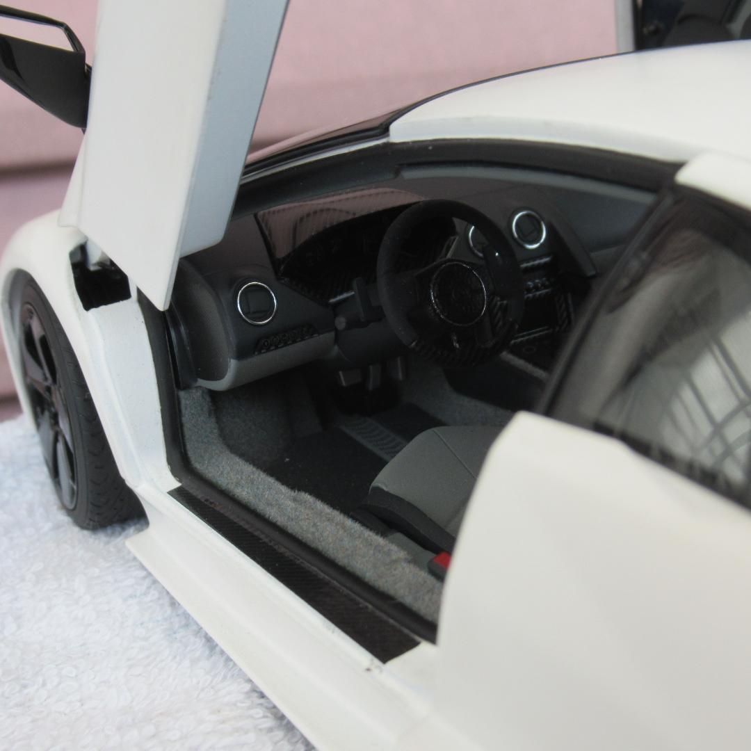 オートアートAUTOartモデルカー1/18ランボルギーニレヴェントン74594