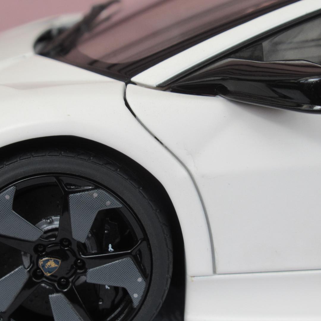 オートアートAUTOartモデルカー1/18ランボルギーニレヴェントン74594