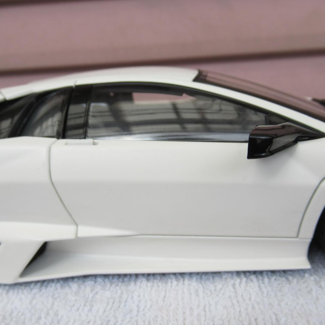 オートアートAUTOartモデルカー1/18ランボルギーニレヴェントン74594