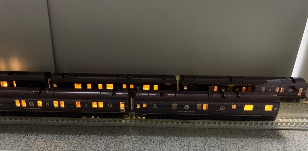 Nゲージ　KATO クルーズトレイン ななつ星 in 九州