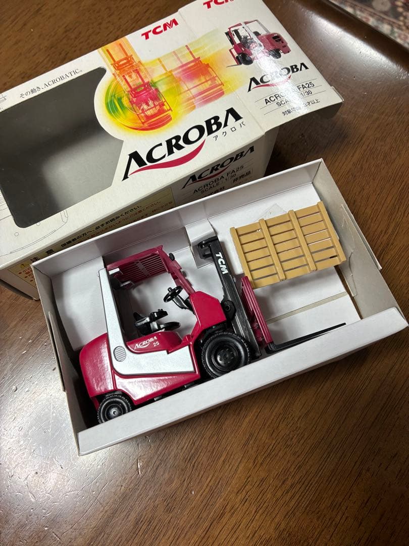 ACROBA FA25 フォークリフト ミニカー 1/30
