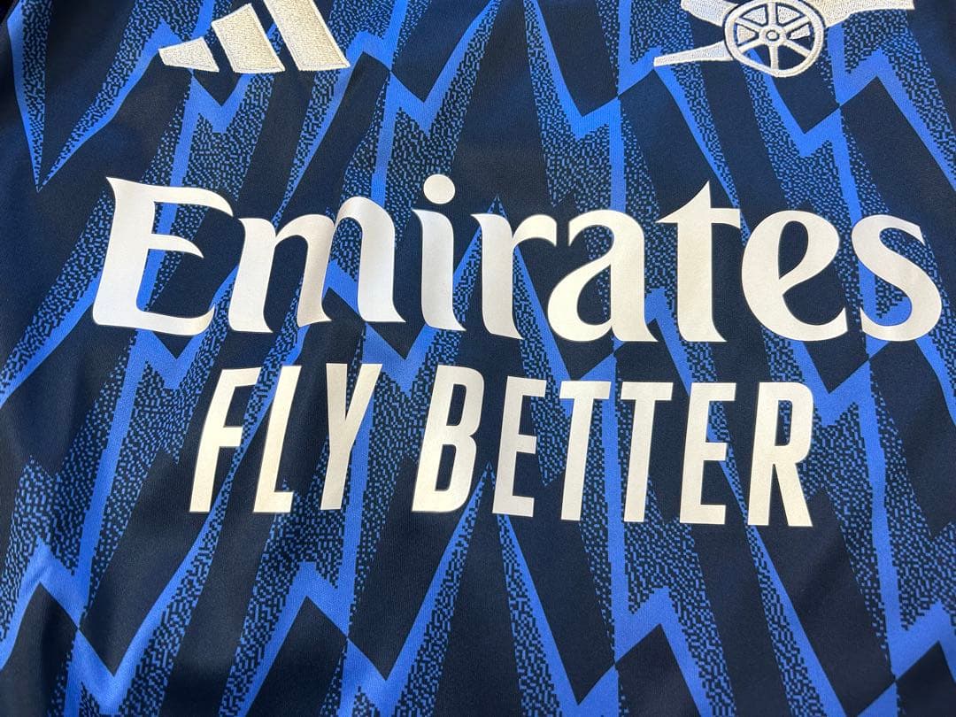 【国内正規品】アーセナルFC 25-26シーズン アウェイユニフォーム L