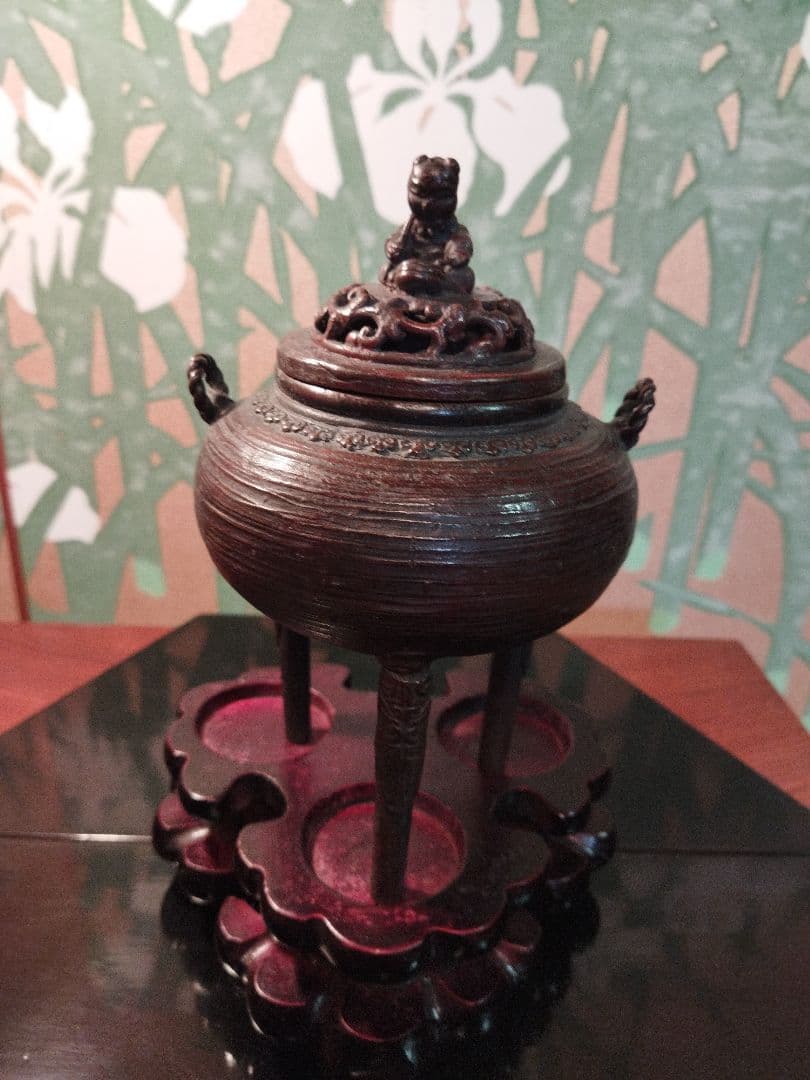 骨董　銅製香炉　三脚　木製香炉台 付き