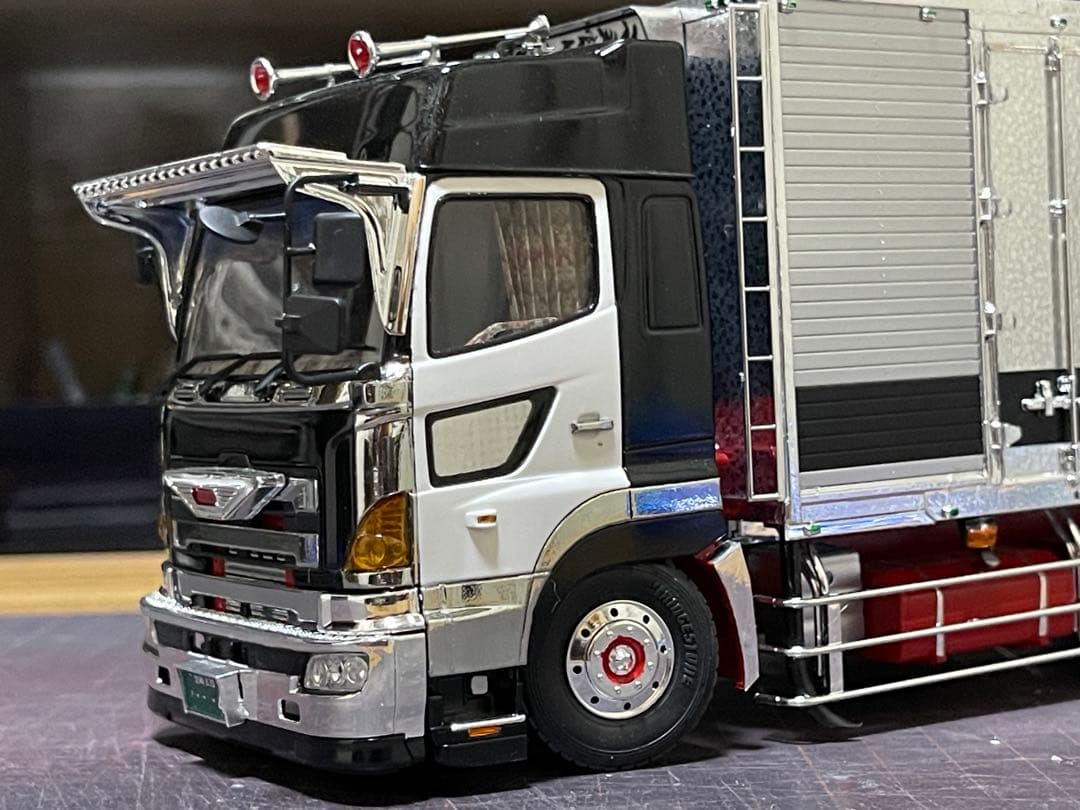 デコトラ‼️1/32★グラプロ★完成品