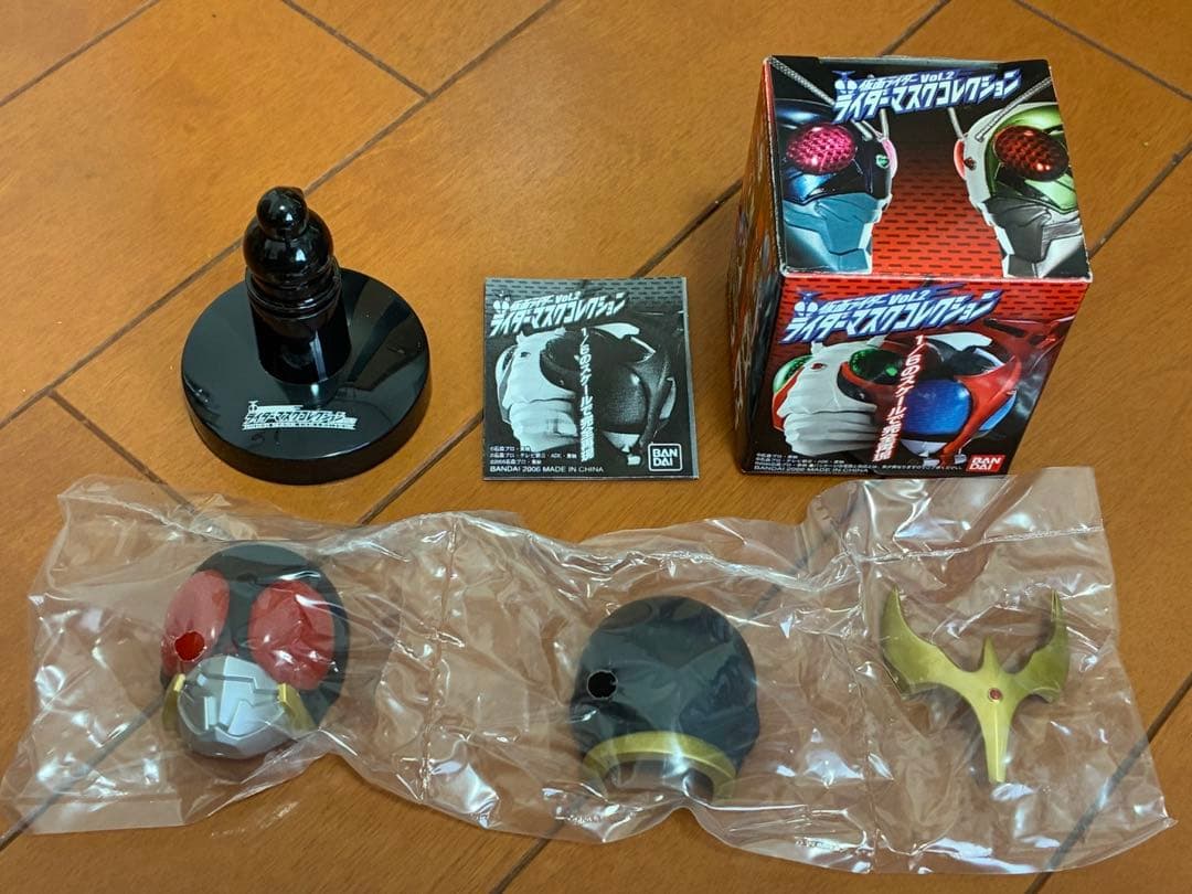 仮面ライダーマスクコレクションVol.2 クウガセット(アルティメット含)！