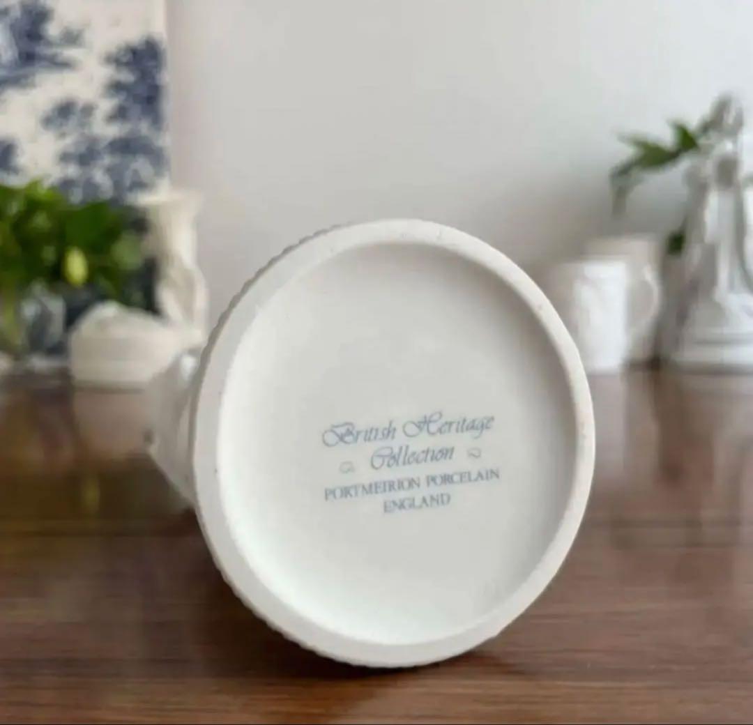 英国ヴィンテージ ♤ ホワイトビスクのハンドベース17cm ♤ ポートメイリオン