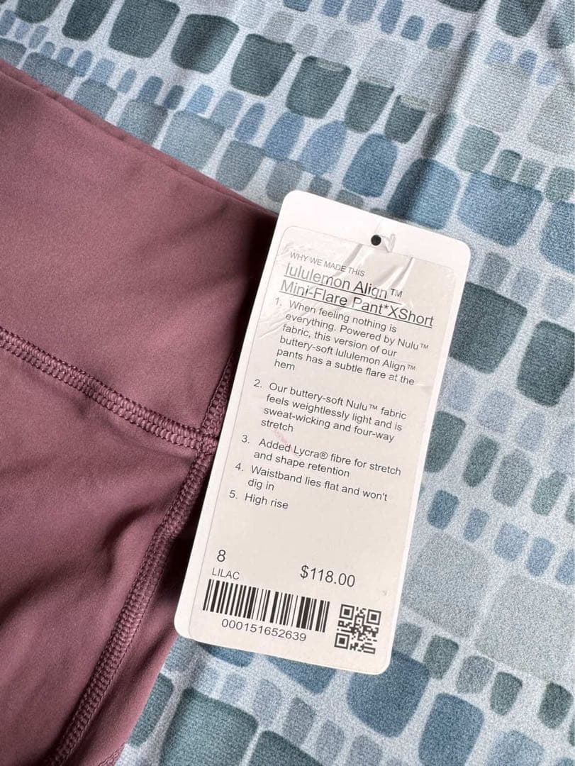 ルルレモン Align 脚が綺麗に見えるフレアレギンス サイズ8 新品タグ付き
