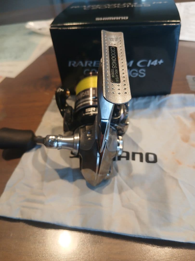 リール SHIMANO RARENIUM C14+ C2000HGS