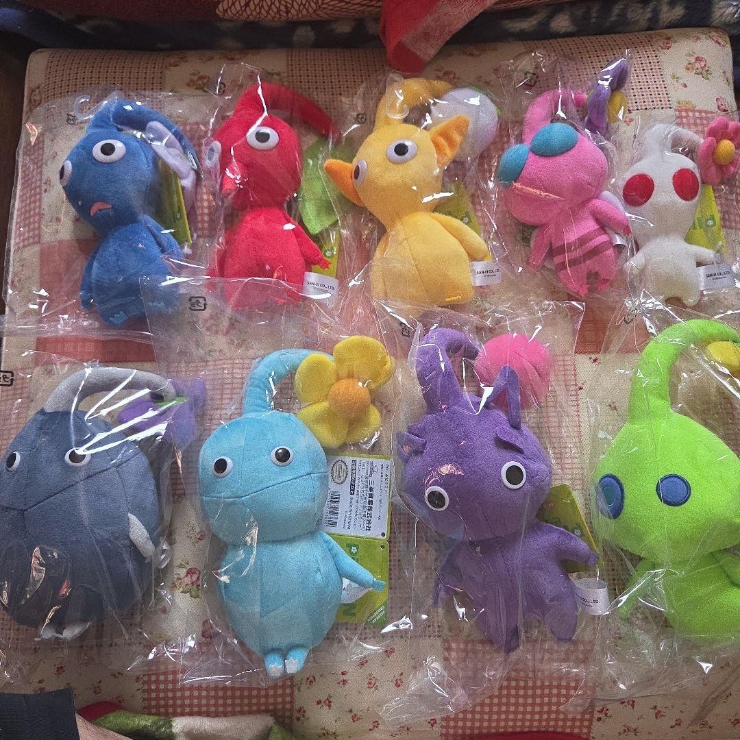 本日削除　早い者勝ち　ピクミン ぬいぐるみ 9体セット