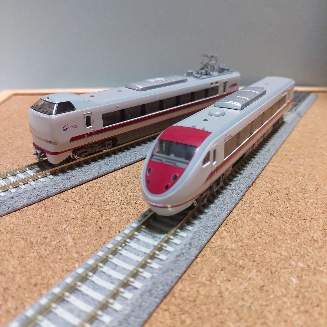 KATO 10-381 681系2000番台北越急行スノーラビットEXP. 9両