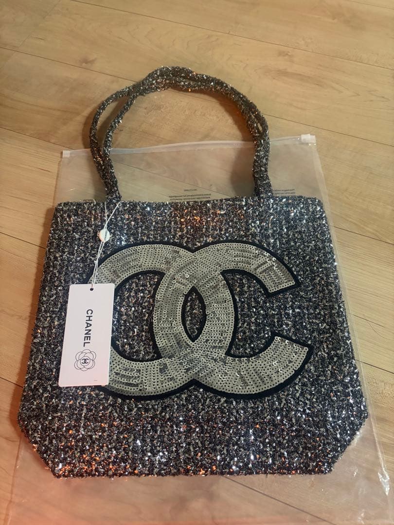 CHANEL スパンコールトートバッグ