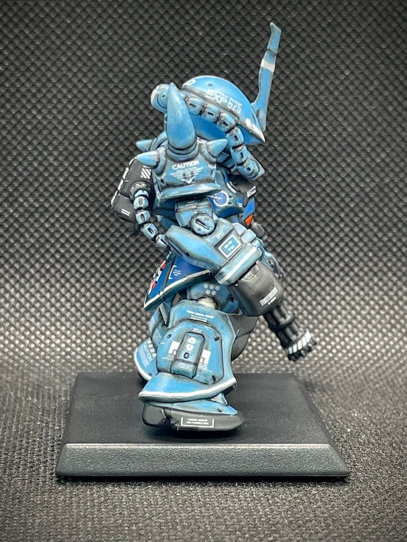 【送料無料】ガンダムコンバージ グフカスタム ガトリングシールドVerリペイント