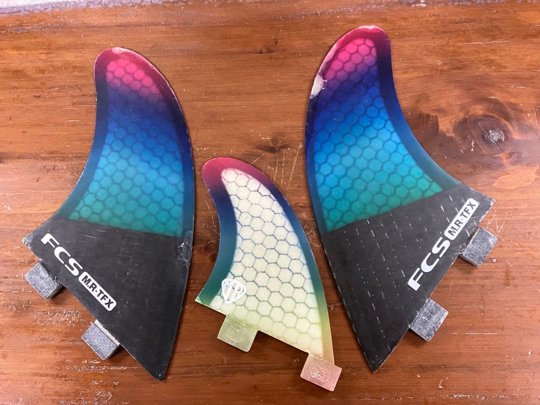 廃盤M.R TFXマーク・リチャーズ ツイン スタビライザー旧FCS