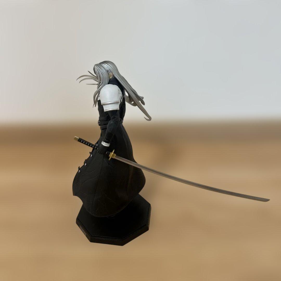 一番くじセフィロスフィギュア