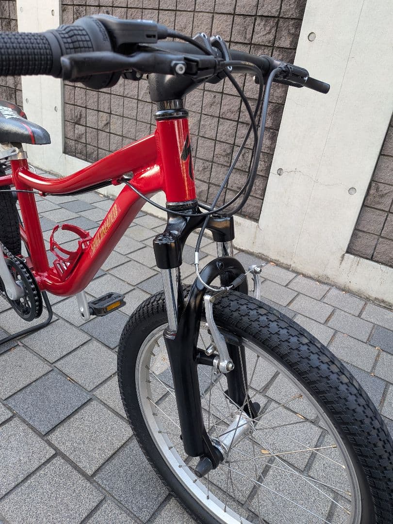 スペシャライズド　ホットロック20インチ　6速