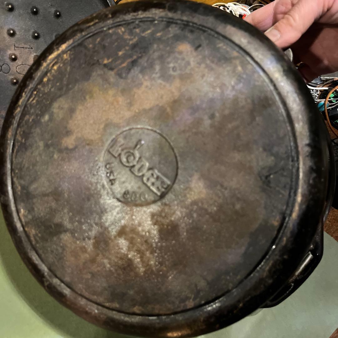 ヴィンテージLODGEダッチオーブン　五徳付き！！