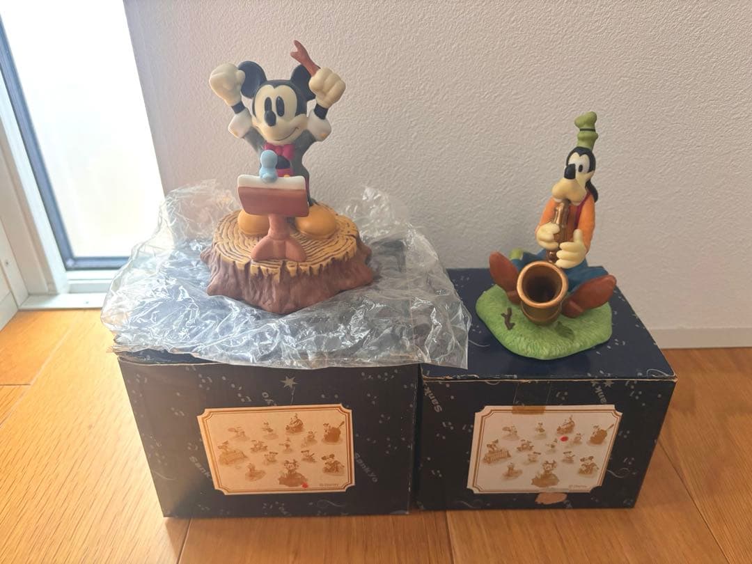 ディズニー フィギュリンワールド 音楽隊 置物 陶器 フィギュア SANKYO